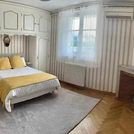 Maison Soumet Vila *